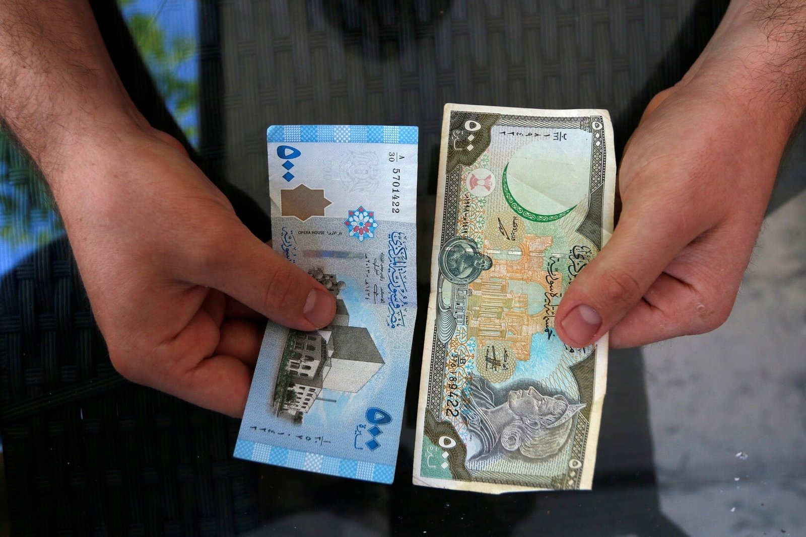تساوي الليرة السورية أمام الدولار اليوم 4 اذار 2021 1