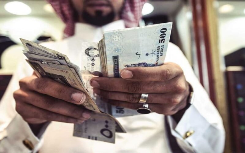 شروط الحصول على العلاوة السنوية للموظفين في السعودية 2022